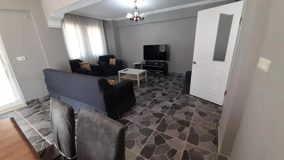 Four Rooms Two Bathrooms Apartment In The Center Of 费特希耶
