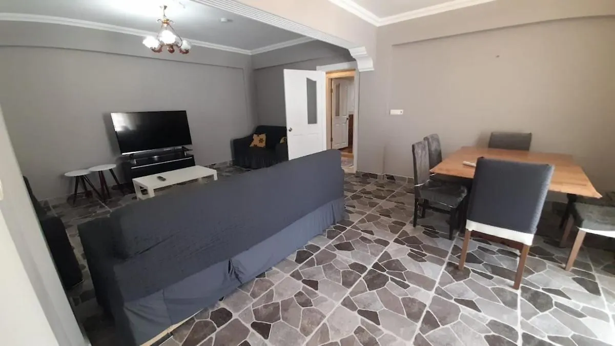 Four Rooms Two Bathrooms Apartment In The Center Of 费特希耶
