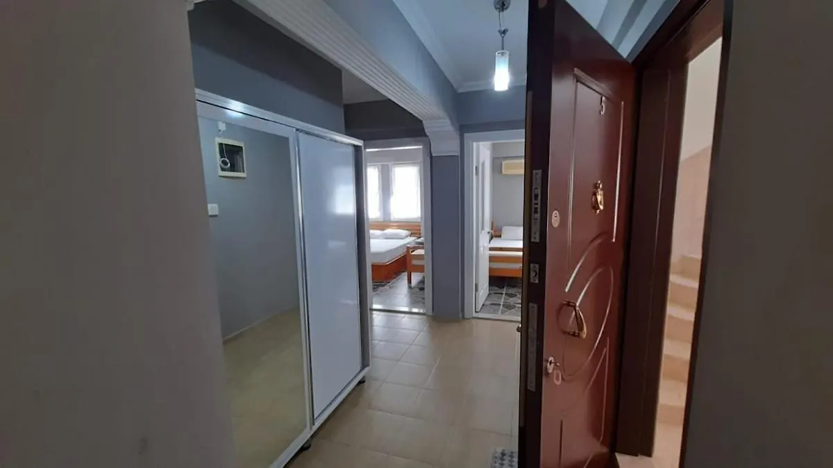 Four Rooms Two Bathrooms Apartment In The Center Of 费特希耶