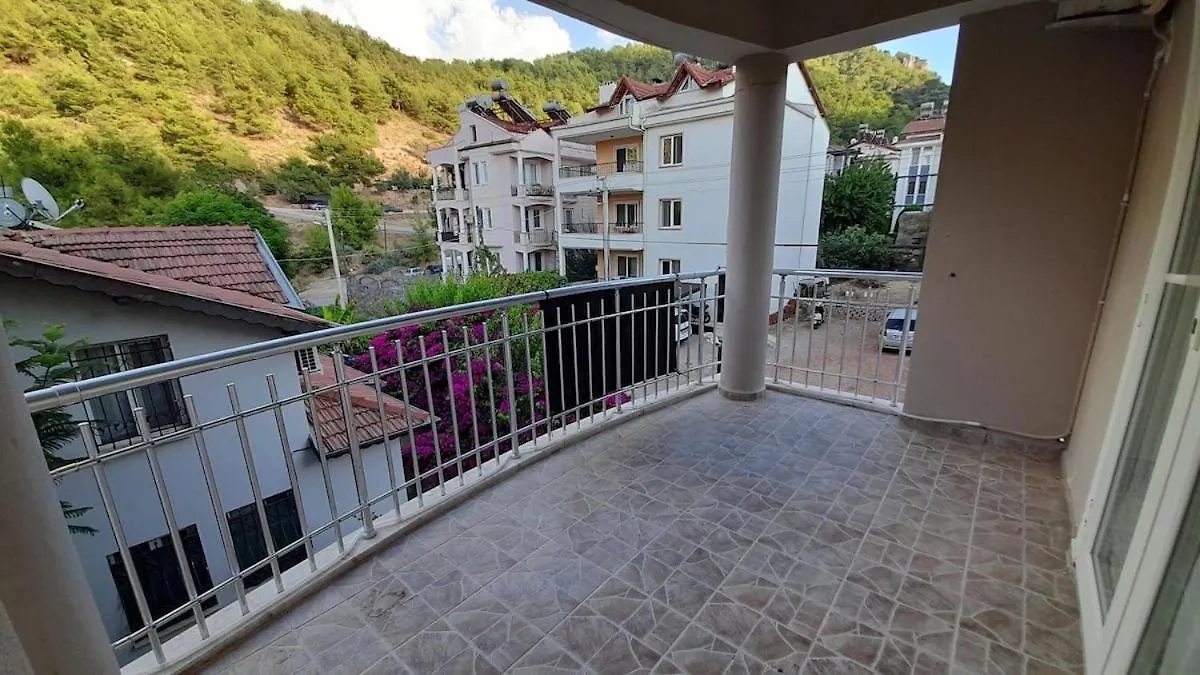 Four Rooms Two Bathrooms Apartment In The Center Of 费特希耶